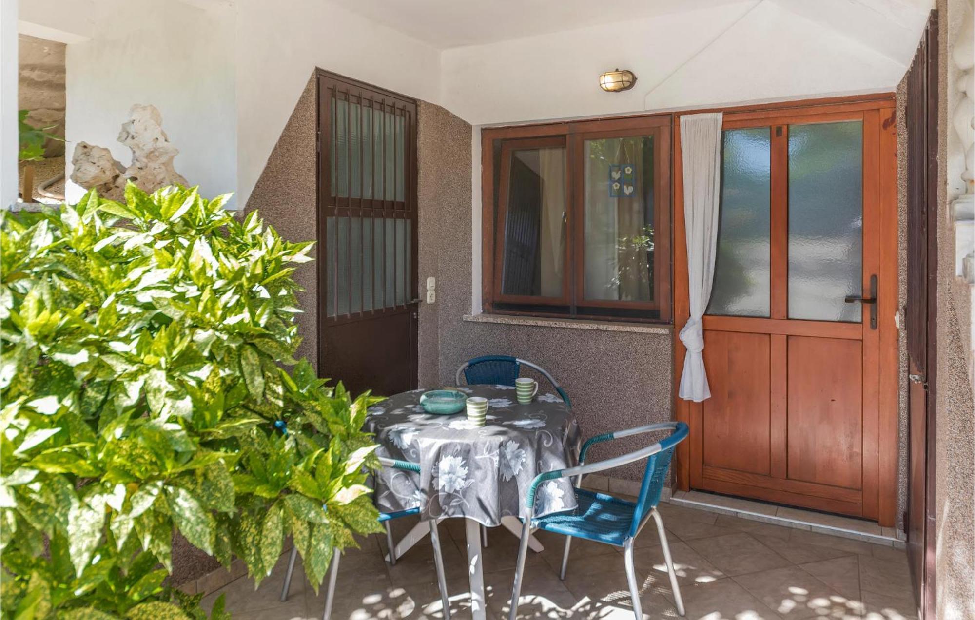 Awesome Studio In Pula With Wifi Extérieur photo